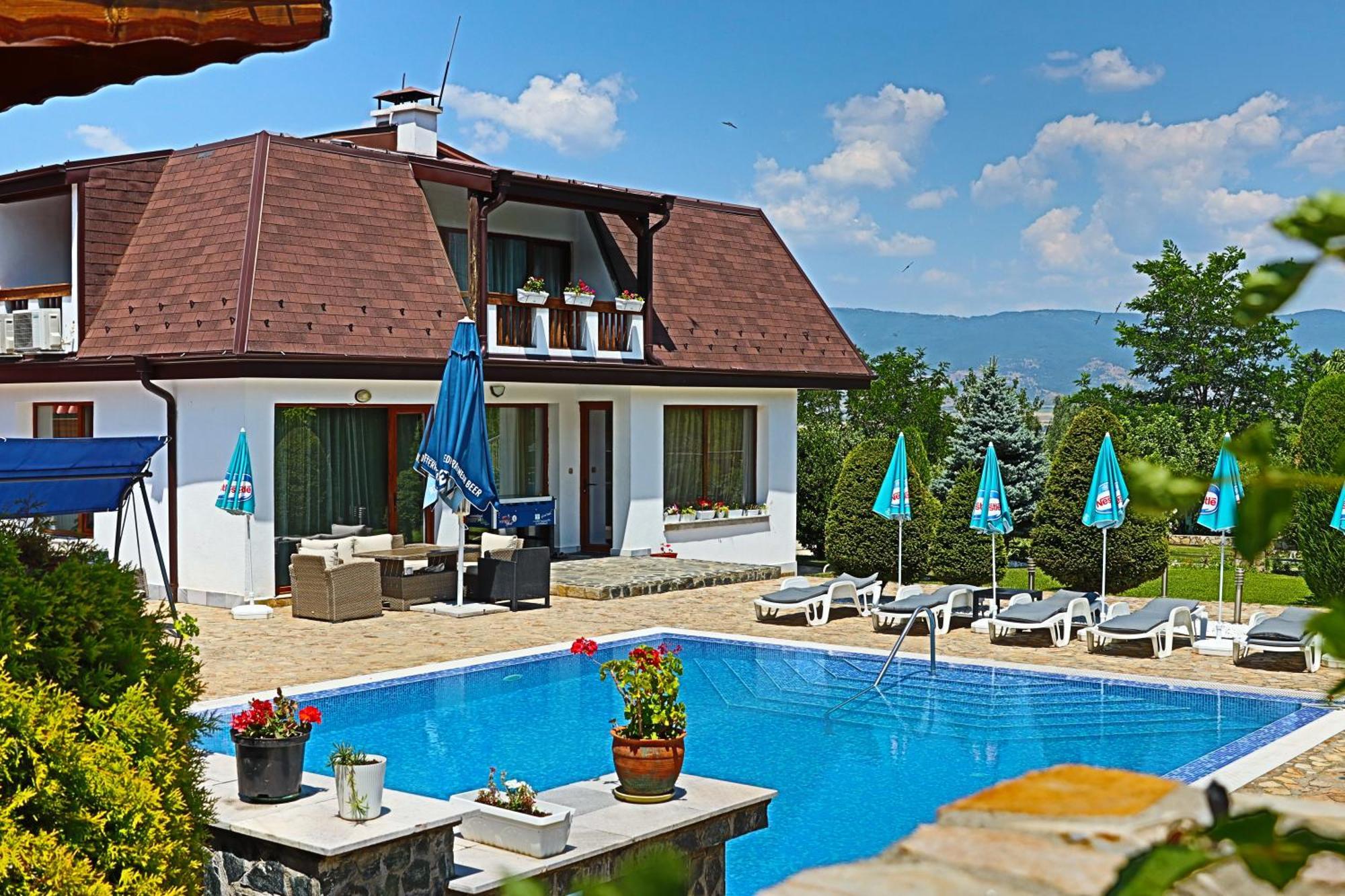 Holiday House Kubrat Sapareva Banya Buitenkant foto