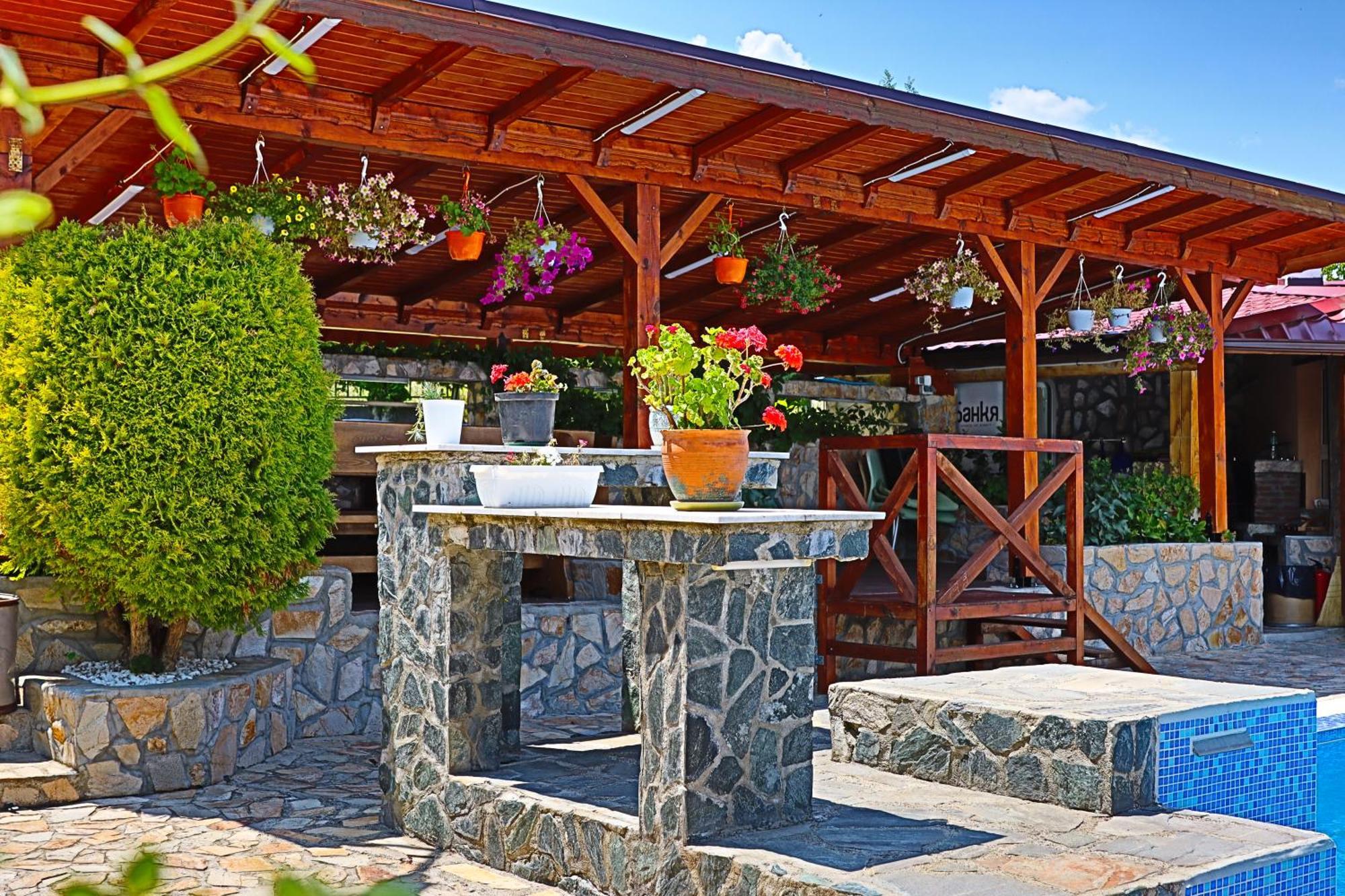 Holiday House Kubrat Sapareva Banya Buitenkant foto