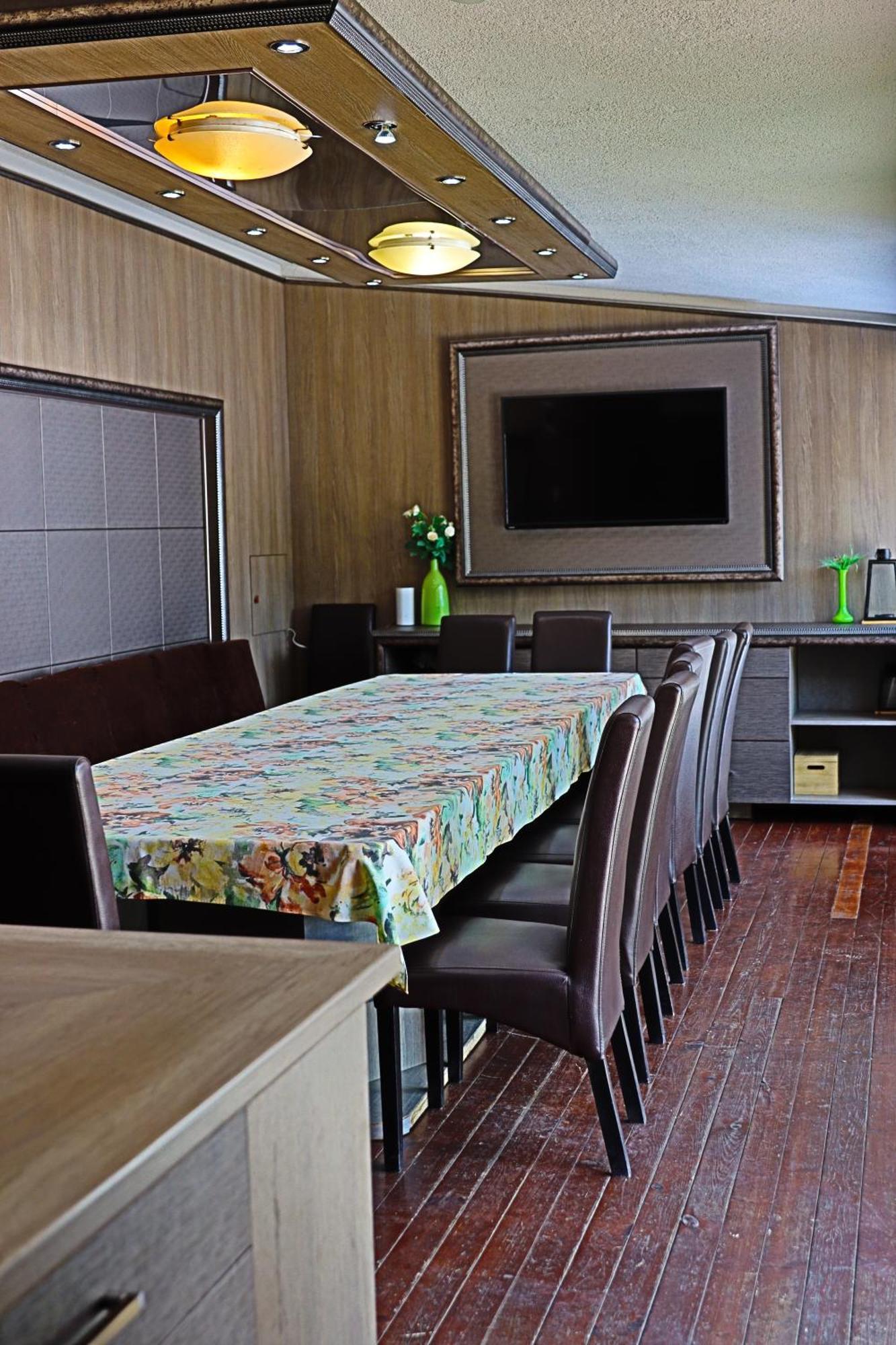 Holiday House Kubrat Sapareva Banya Buitenkant foto