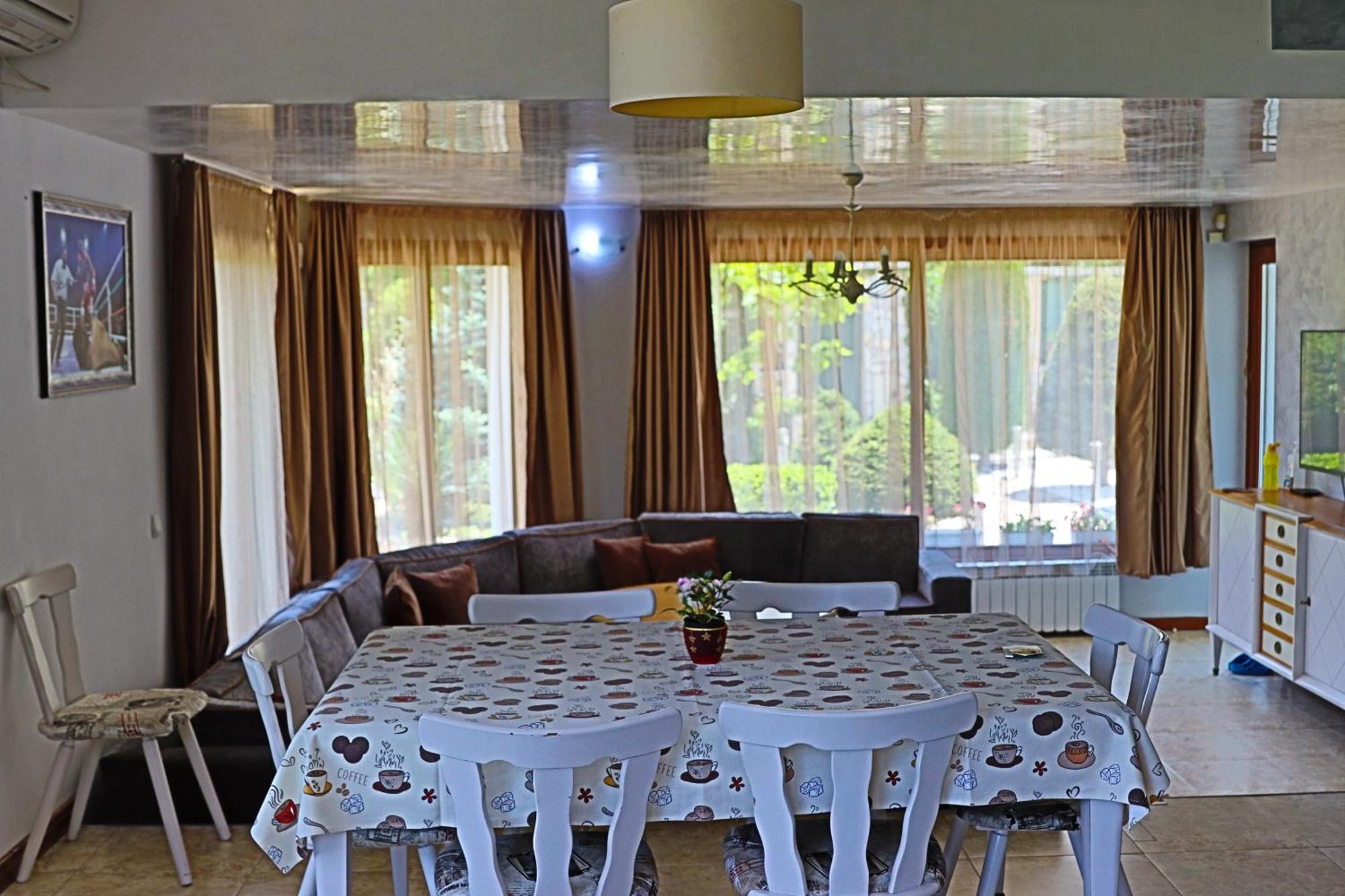 Holiday House Kubrat Sapareva Banya Buitenkant foto