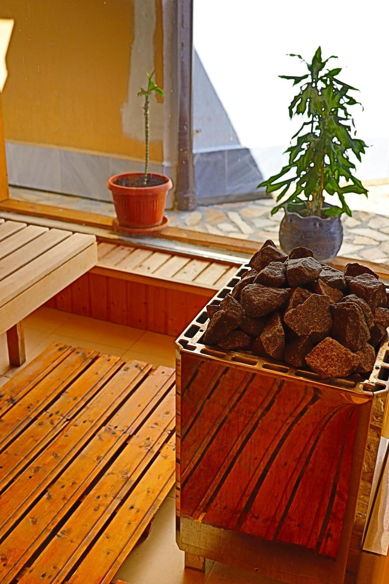 Holiday House Kubrat Sapareva Banya Buitenkant foto